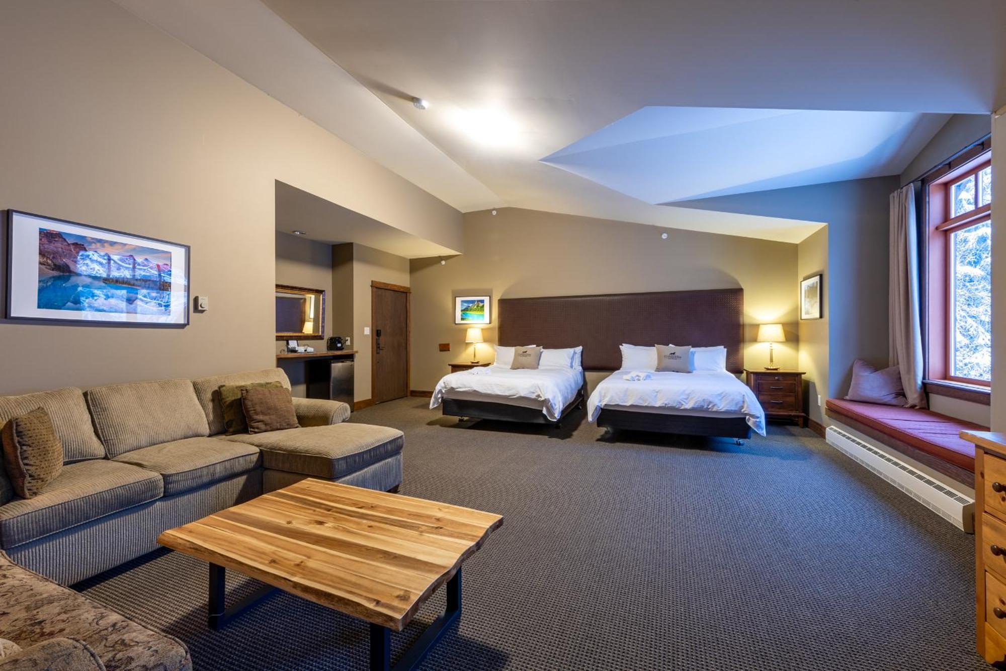Copper Horse Lodge Голдън Екстериор снимка