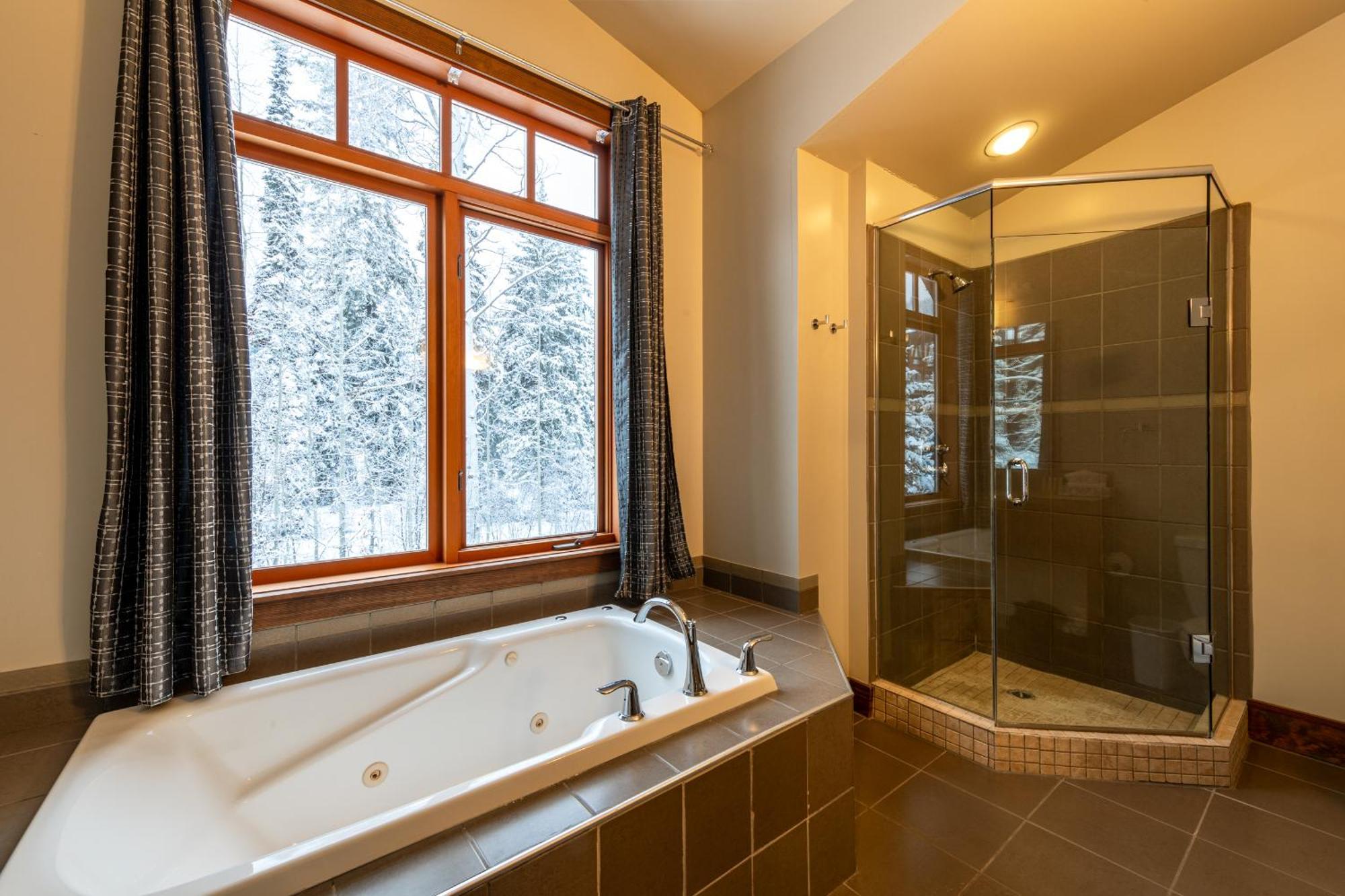 Copper Horse Lodge Голдън Екстериор снимка