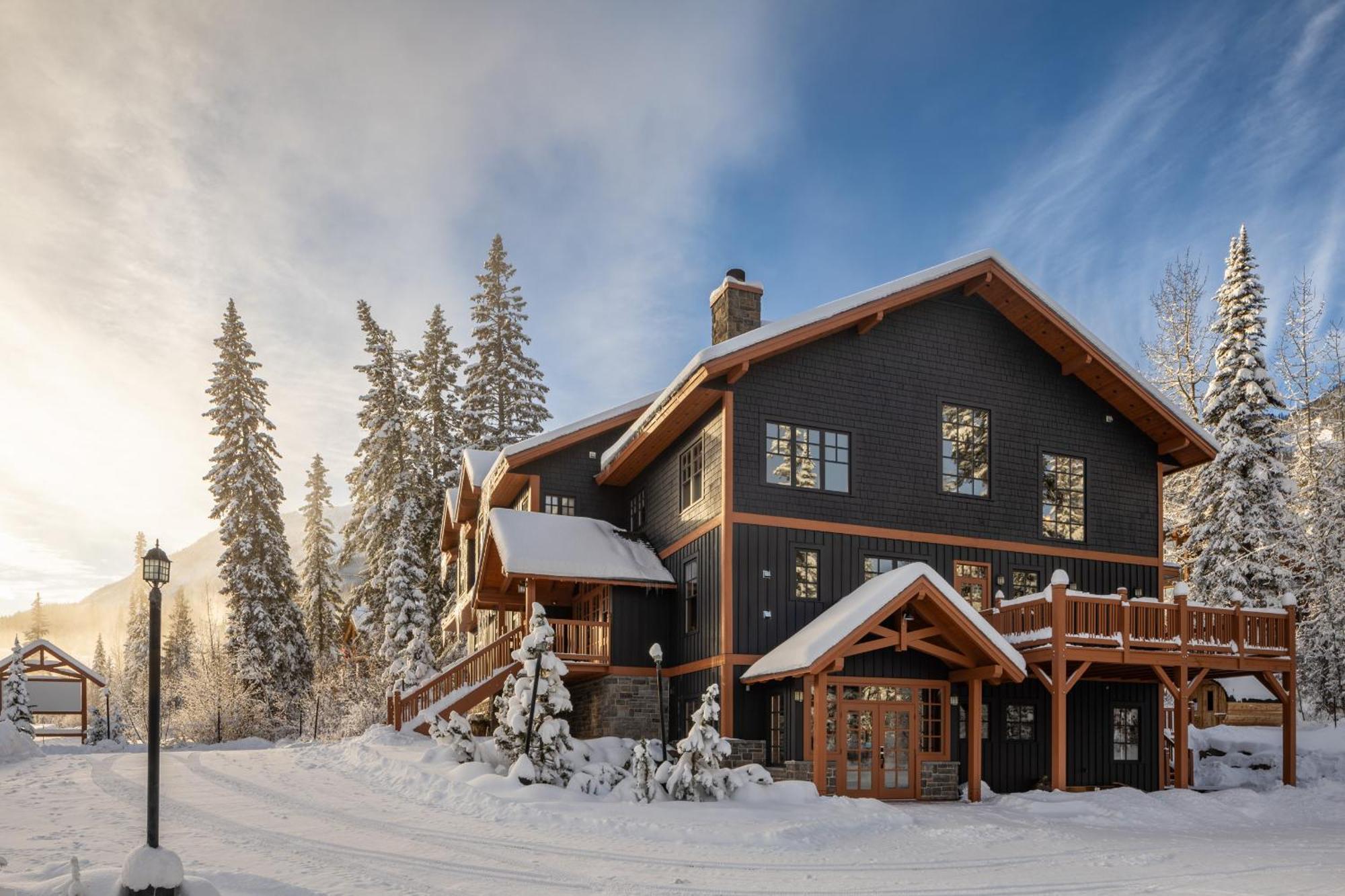 Copper Horse Lodge Голдън Екстериор снимка
